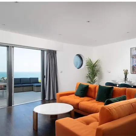 Barepta Cove, Stunning Carbis Bay Apartment Exterior photo
